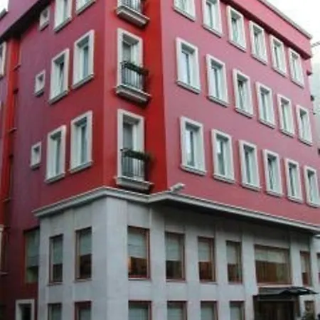 Sude Isztambul