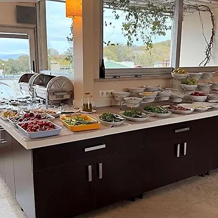 Hotel Sude