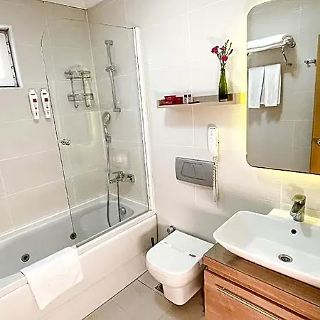 Sude Hotel