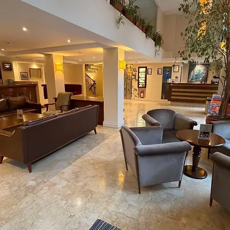 Hotel Sude
