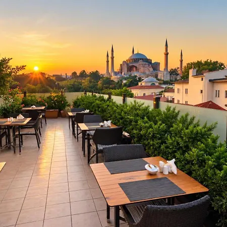 Hotel Sude 3*